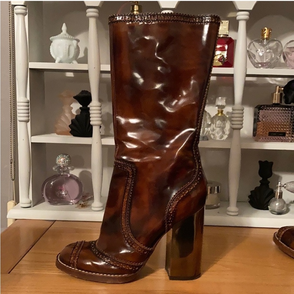 $3000 dolce & gabbana leather boots
